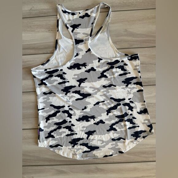 JJ Malibu Feel-Me Scoop Bottom Tank White Medium NWT IN PACKAGE - Picture 3 of 6